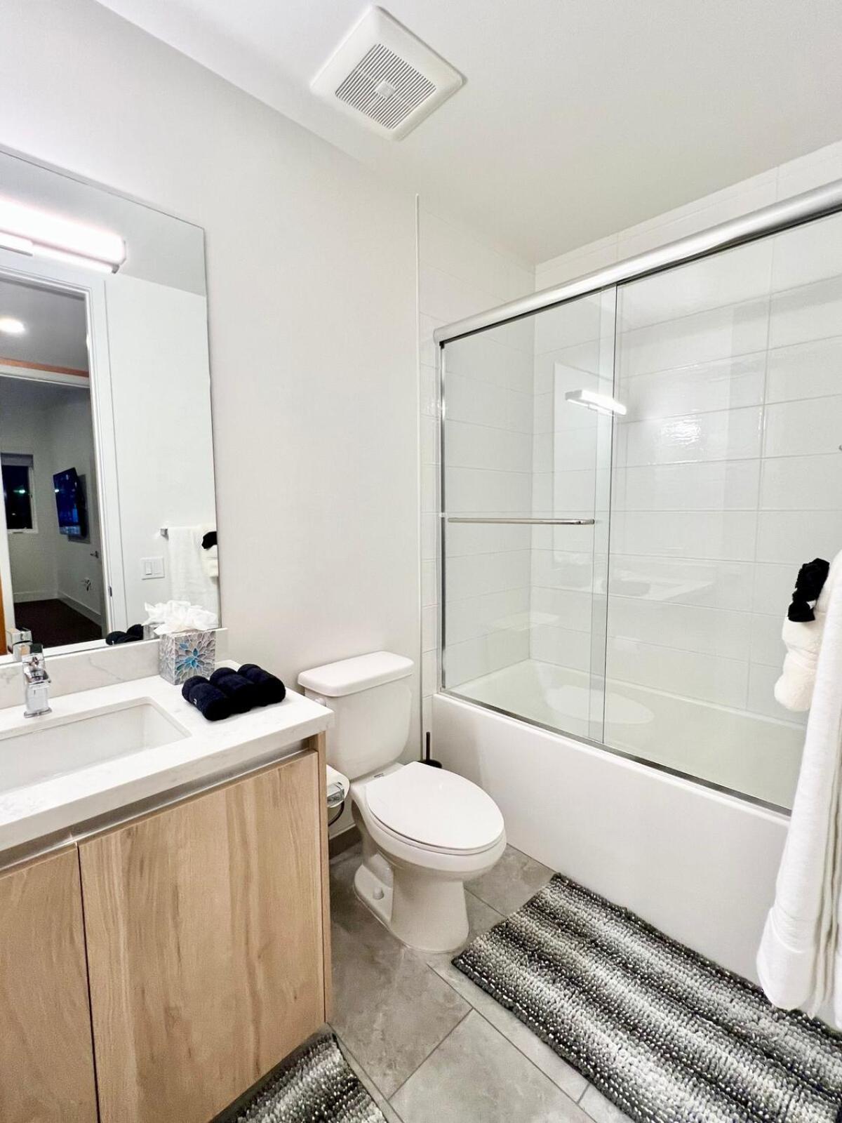 Penthouse 2 Bedroom With Hollywood Sign View! Aparthotel *